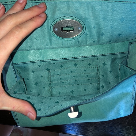 Fossil Crossbody - Picture 2 of 5